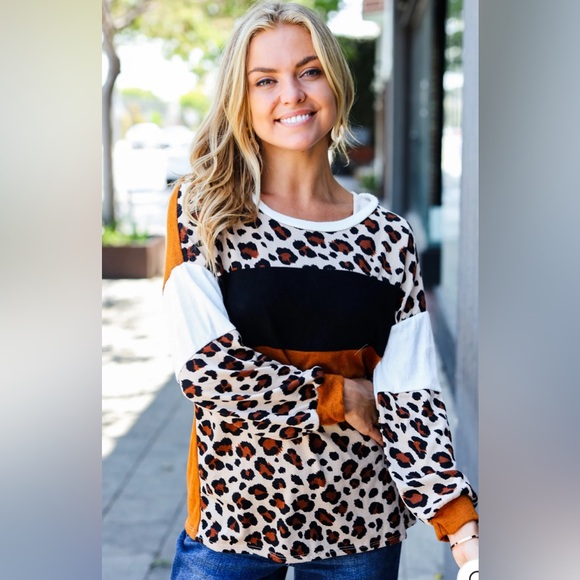NWT Haptics RUST ANIMAL COLOR BLOCK TOP - Picture 1 of 6